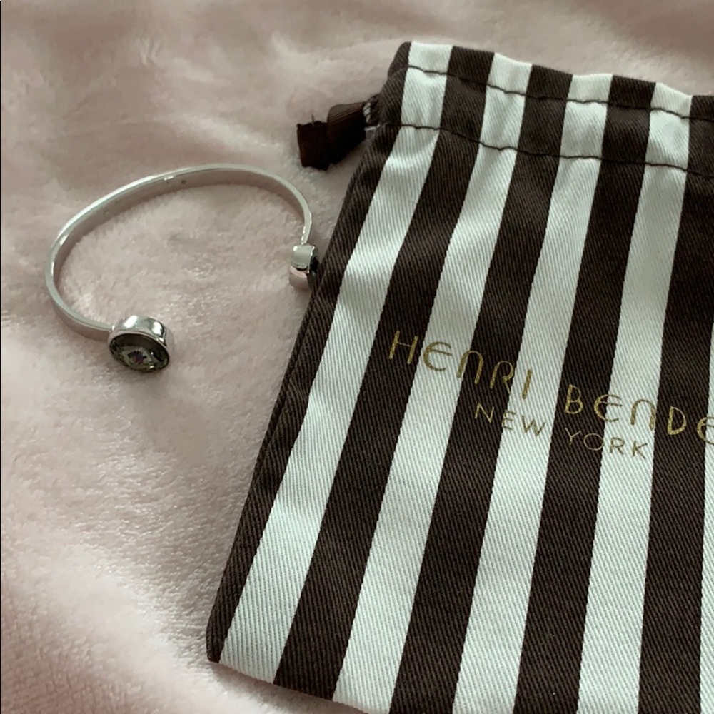 Henri Bendel bracelet